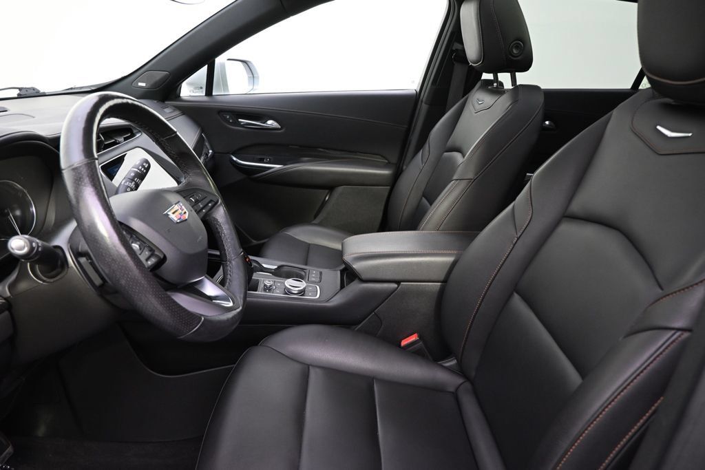 Used 2019 Cadillac XT4 Sport w/ Cold Weather Package AWD/4WD image 13