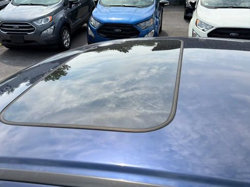 Used 2017 Honda Accord EX image 11