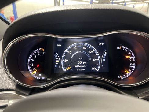 Used 2020 Jeep Grand Cherokee Limited RWD image 20