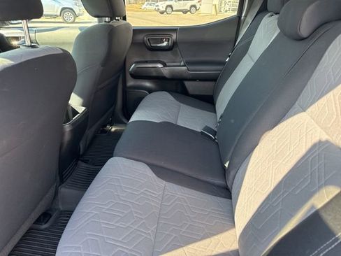 Used 2023 Toyota Tacoma TRD Off-Road w/ Black Out Package (TMS) image 10