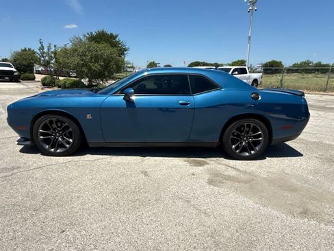 Used 2023 Dodge Challenger R/T Scat Pack w/ Plus Package RWD image 2