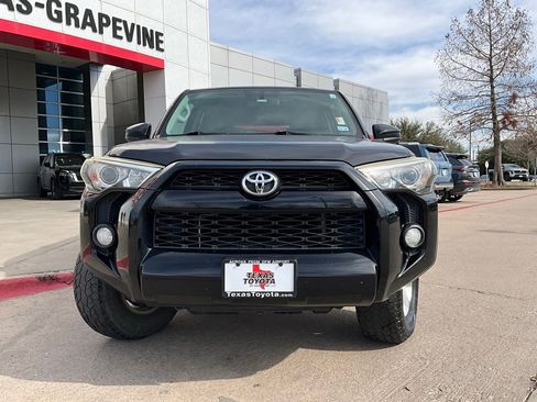 Used 2014 Toyota 4Runner SR5 image 4