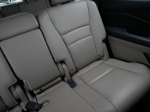 Used 2018 Honda Pilot EX-L image 14