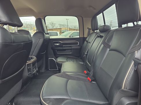 Used 2019 RAM 2500 Laramie AWD/4WD image 15