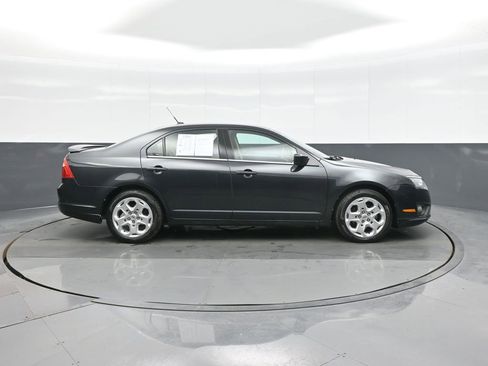 Used 2010 Ford Fusion SE image 8