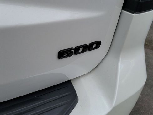 Certified 2023 Cadillac Escalade Sport w/ LPO, ONYX Package image 32