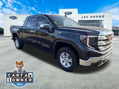 Used 2025 GMC Sierra 1500 SLE
