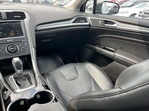 Used 2014 Ford Fusion Titanium AWD/4WD image 17