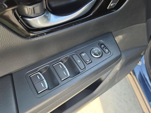 Used 2025 Honda CR-V Sport Touring image 20