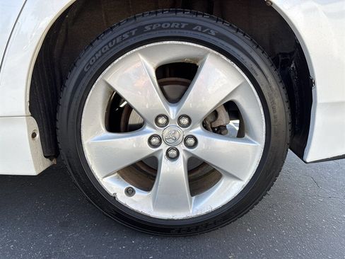 Used 2011 Toyota Prius Five w/ Advanced Technology Pkg image 19