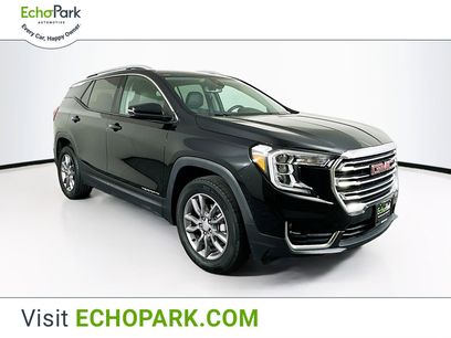 Used 2024 GMC Terrain SLT