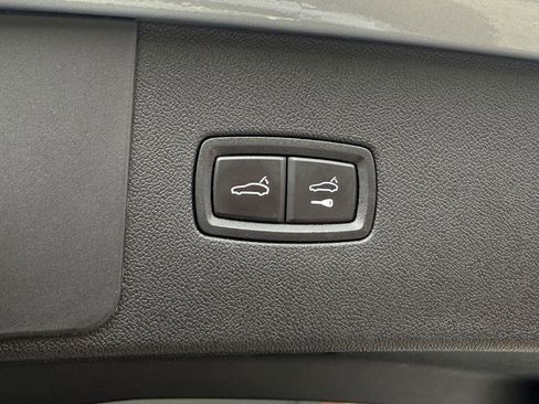 Used 2021 Porsche Cayenne GTS AWD/4WD image 26