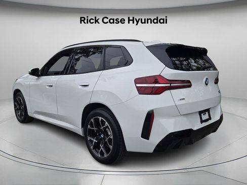 Used 2025 BMW X3 xDrive30i w/ Premium Package image 6