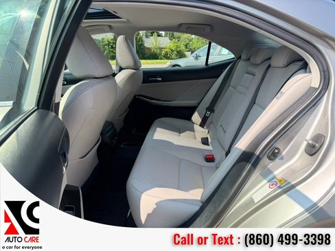 Used 2016 Lexus IS 300 AWD w/ Navigation System Package image 16