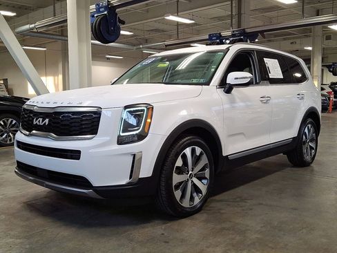 Used 2022 Kia Telluride S image 6
