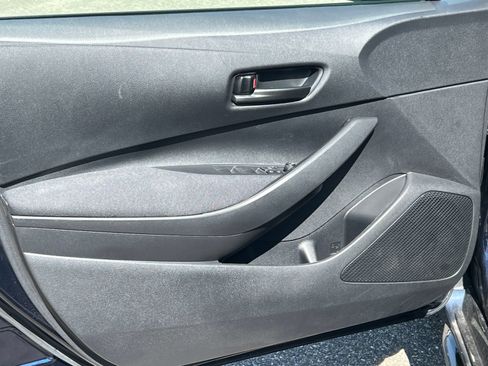 Used 2023 Toyota Corolla LE FWD image 13