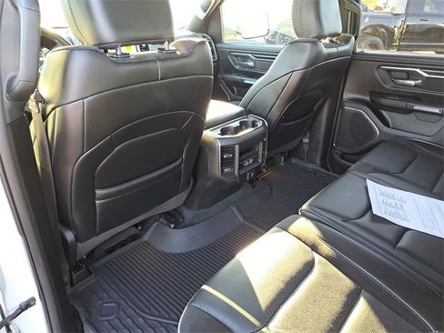 Used 2024 RAM 1500 Laramie image 10