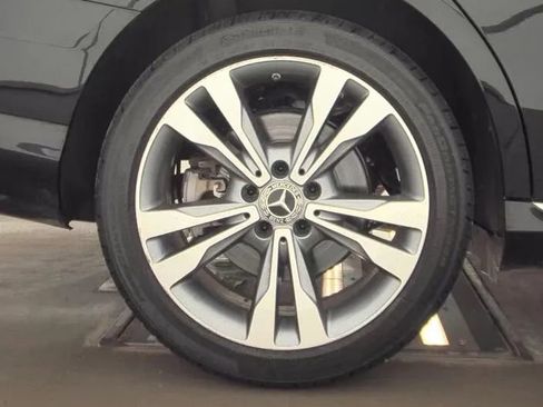 Used 2020 Mercedes-Benz C 300 4MATIC Sedan image 15