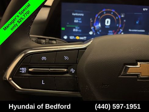 Used 2025 Chevrolet Equinox LT w/ Convenience Package II AWD/4WD image 16
