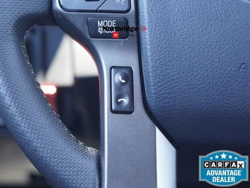 Used 2018 Toyota Tacoma TRD Sport w/ Technology Package RWD image 29