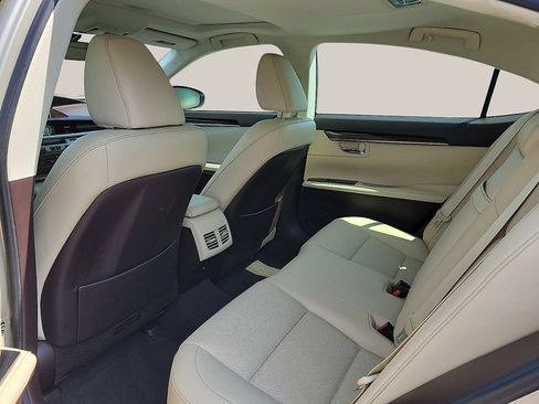 Used 2017 Lexus ES 350 w/ Navigation System Package FWD image 9