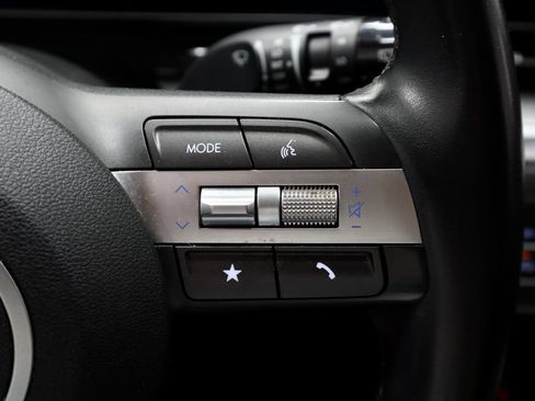 Used 2024 Hyundai Kona SEL FWD image 27