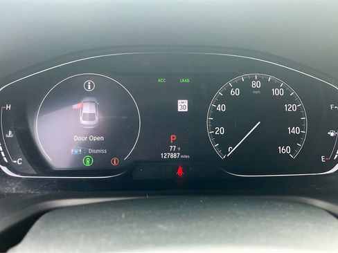 Used 2018 Honda Accord LX image 12