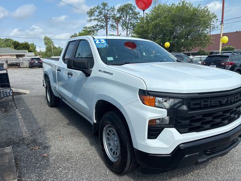 Used 2023 Chevrolet Silverado 1500 W/T w/ WT Value Package RWD image 3