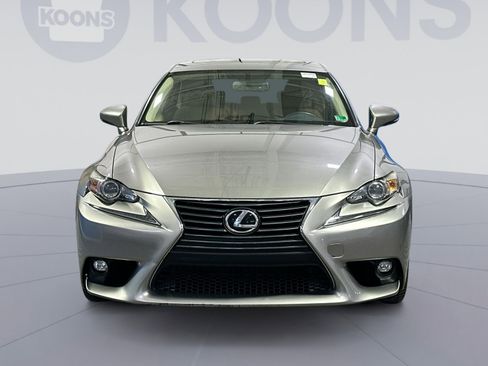 Used 2016 Lexus IS 200t image 11