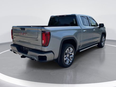 Used 2024 GMC Sierra 1500 Denali AWD/4WD image 8