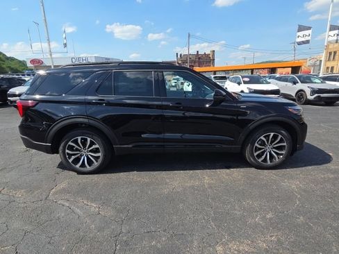 New 2026 Ford Explorer ST-Line AWD/4WD image 8