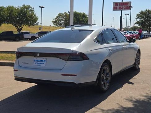 Used 2024 Honda Accord EX image 5