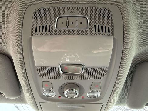 Used 2016 Audi Q5 2.0T Premium Plus w/ Technology Package image 25