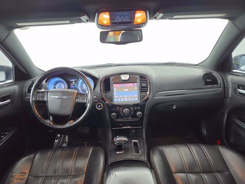 Used 2014 Chrysler 300 S RWD image 23