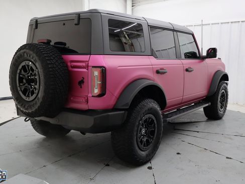 Used 2023 Ford Bronco Wildtrak image 4