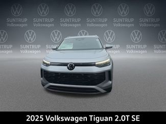 New 2025 Volkswagen Tiguan SE video 4
