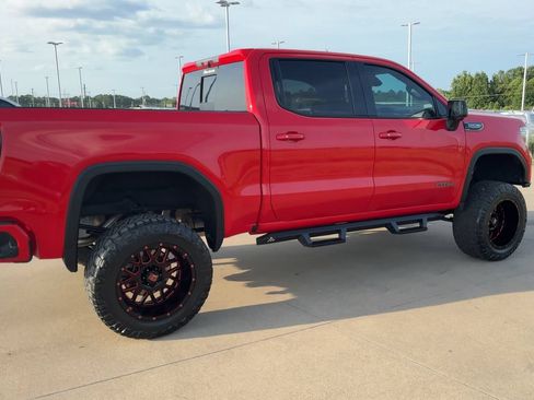 Used 2021 GMC Sierra 1500 AT4 w/ AT4 Value Package AWD/4WD image 7