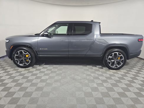 Used 2023 Rivian R1T Adventure image 2