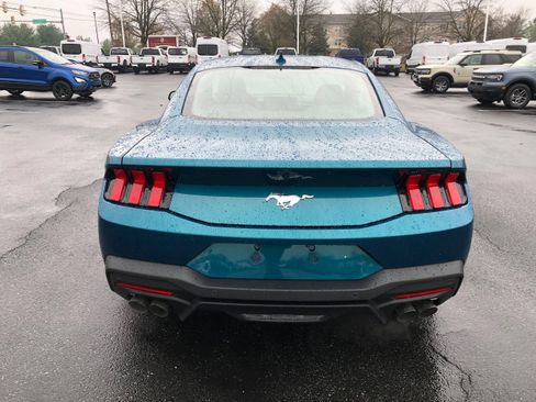 New 2026 Ford Mustang Coupe image 4