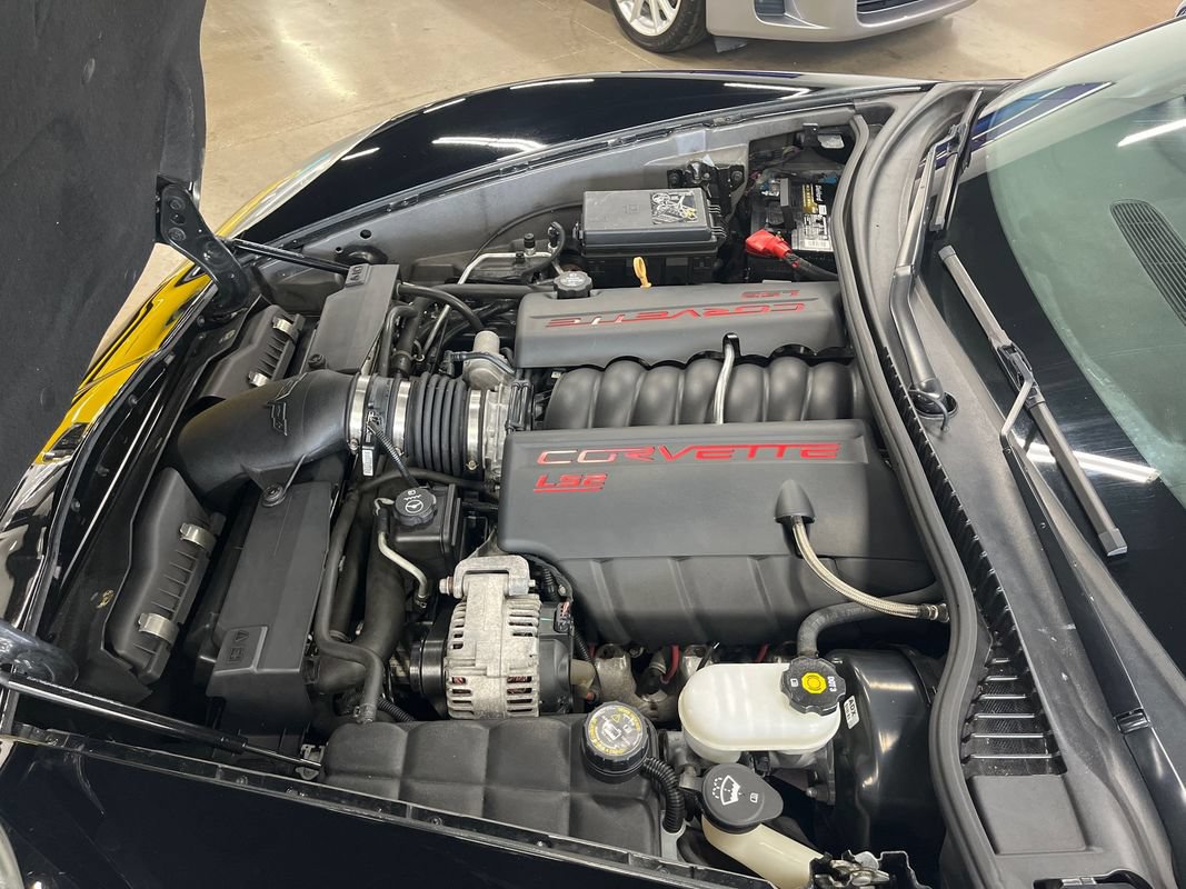 Used 2007 Chevrolet Corvette Coupe w/ Preferred Equipment Group RWD image 54