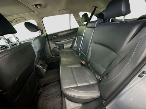 Used 2019 Subaru Outback 2.5i Limited w/ Popular Package #2 AWD/4WD image 30