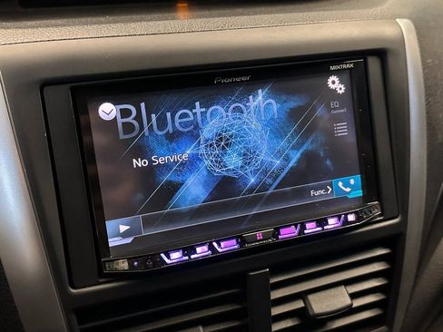 Used 2011 Subaru Impreza WRX Premium image 13