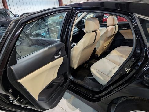 Used 2016 Honda Civic EX image 17