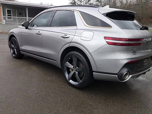 Used 2022 Genesis GV70 3.5T Sport w/ Sport Prestige Package image 12