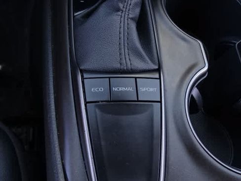 Certified 2023 Toyota Camry SE FWD image 31