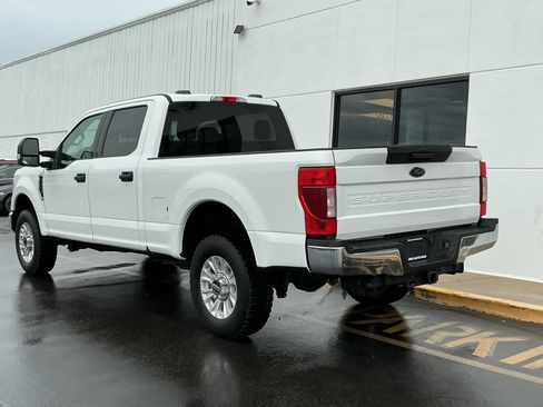 Used 2021 Ford F250 XLT w/ FX4 Off-Road Package AWD/4WD image 6