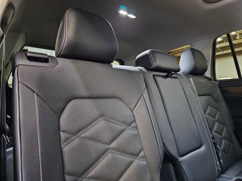 New 2026 Volkswagen Atlas SE image 13