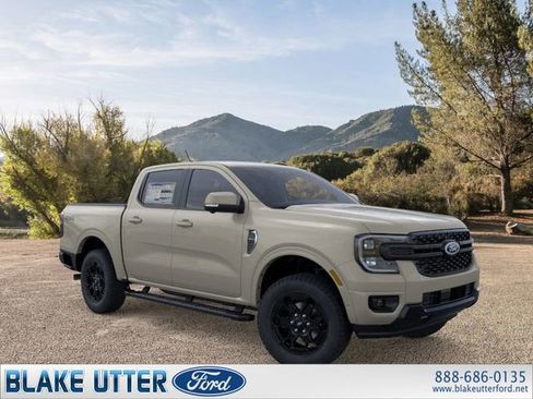 New 2025 Ford Ranger Lariat w/ Black Appearance Package image 7