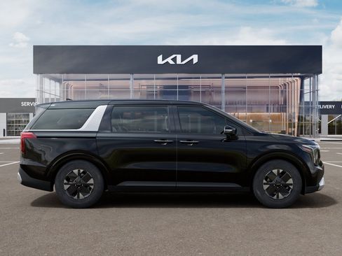 New 2026 Kia Carnival LXS FWD image 7
