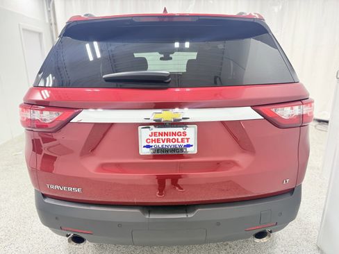 Used 2020 Chevrolet Traverse LT image 7